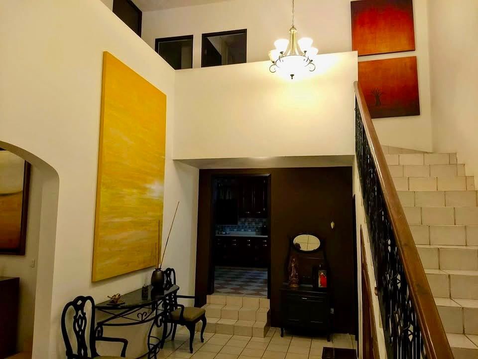 Casa en Lomas del Paseo, Monterrey, foto 2 de 10