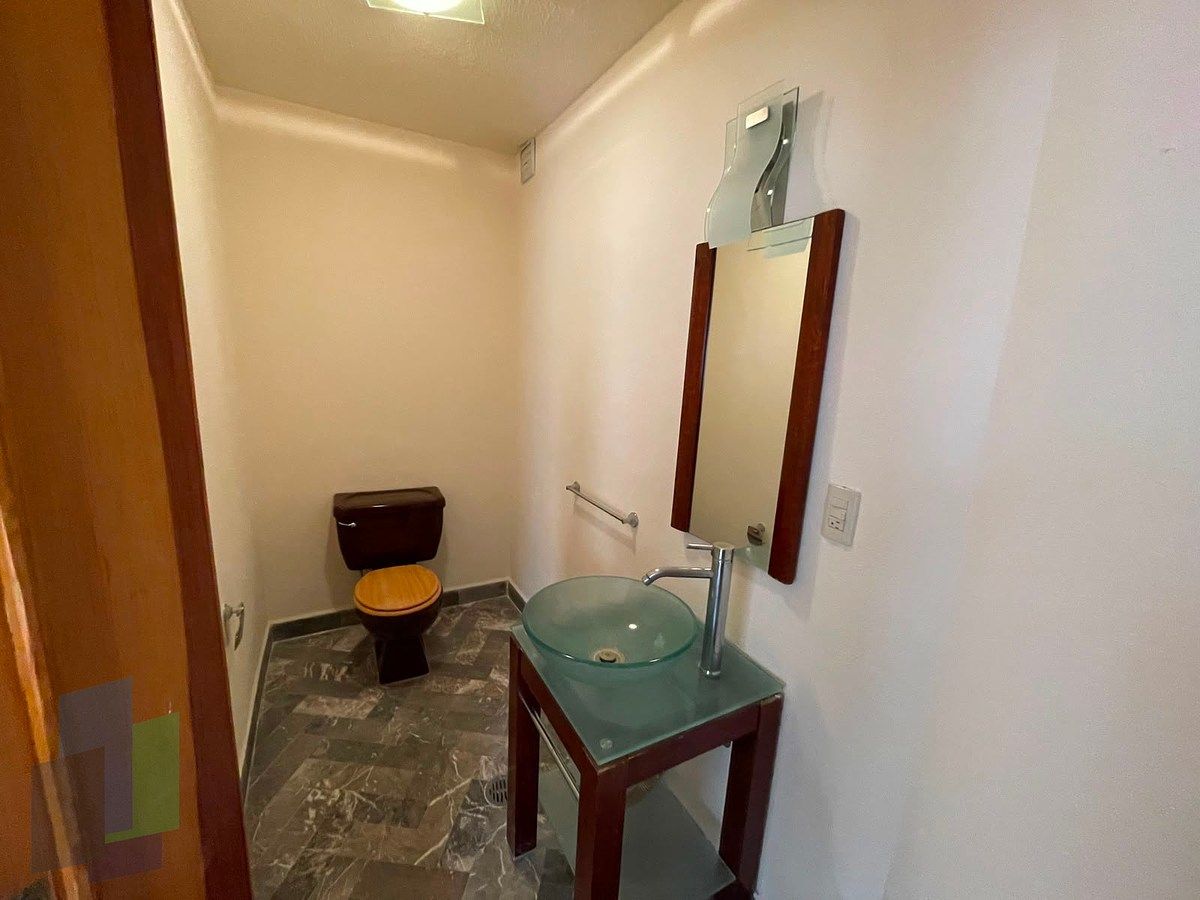 House in Jurica, Querétaro, photo 19 of 45