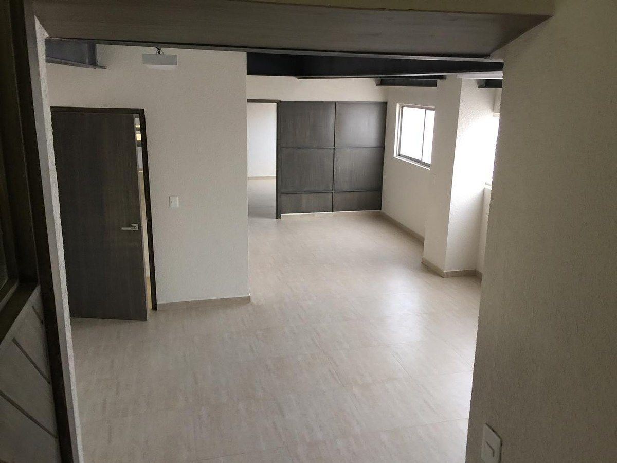 Bodega comercial en Lázaro Cárdenas, Naucalpan de Juárez, foto 2 de 15