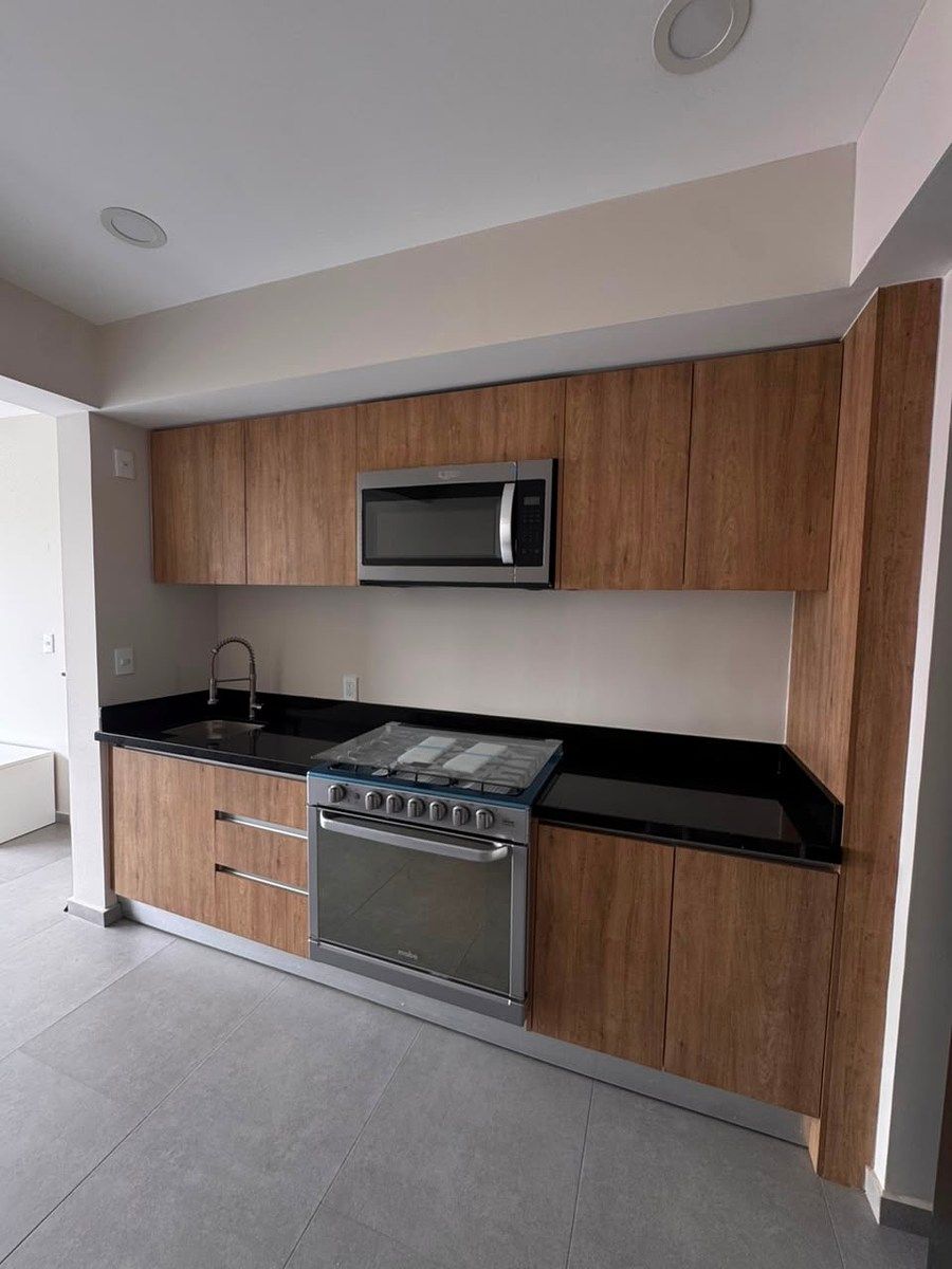 APARTAMENTO PARA ALUGAR NA ROMA, foto 1 de 14