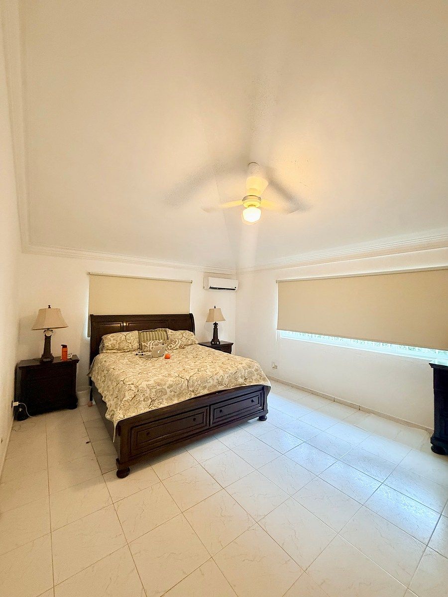 Casa en Altos de Arroyo Hondo III, Santo Domingo Norte, foto 15 de 22