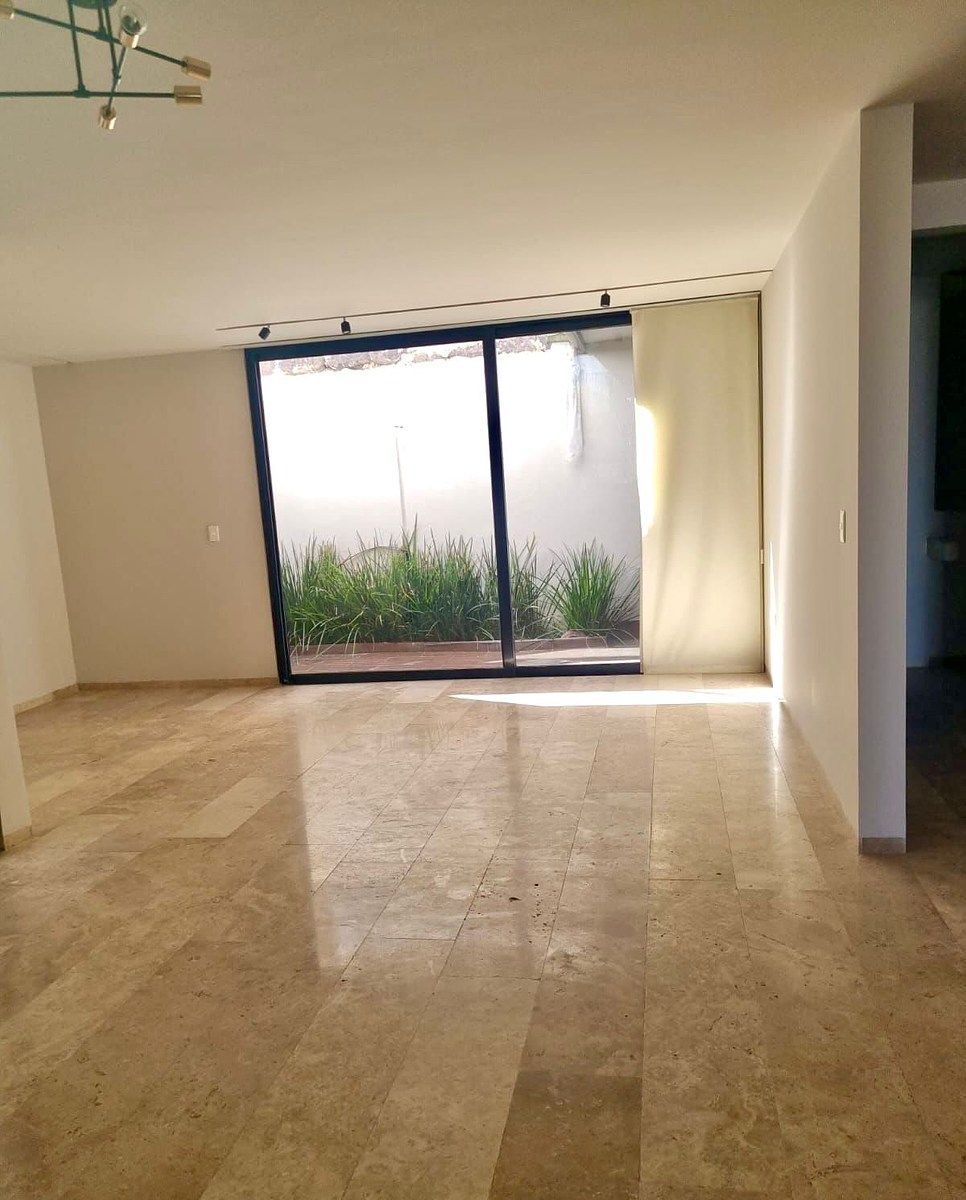Casa em condomínio fechado em Zibatá, El Marqués, foto 12 de 22