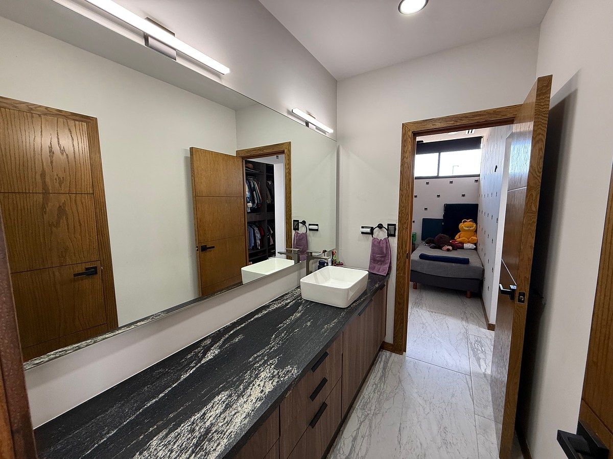 Baño compartido, photo 16 of 21