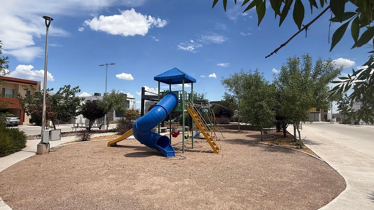 Juegos infantiles, photo 21 of 21