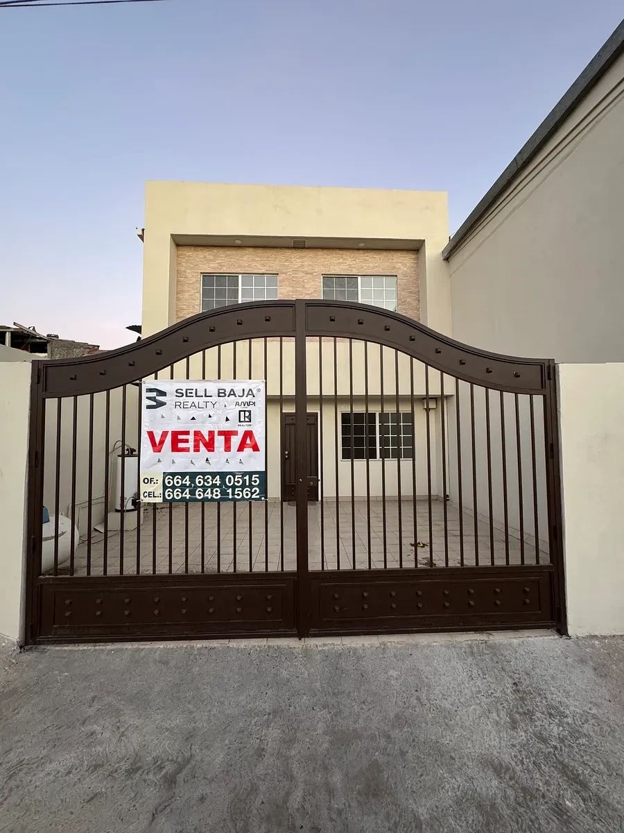CASA EN VENTA OTAY ITR, foto 1 de 36