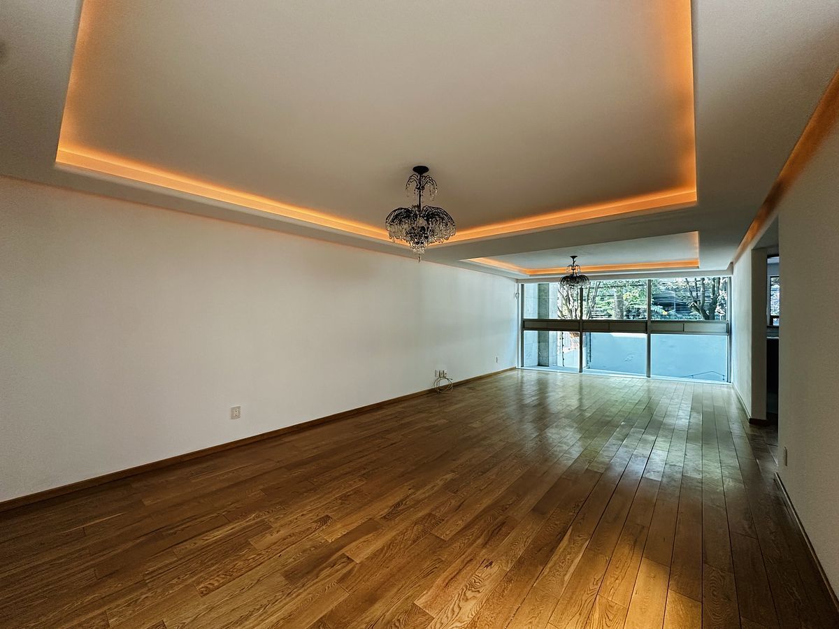 APARTMENT FOR SALE IN POLANCO, photo 1 of 17
