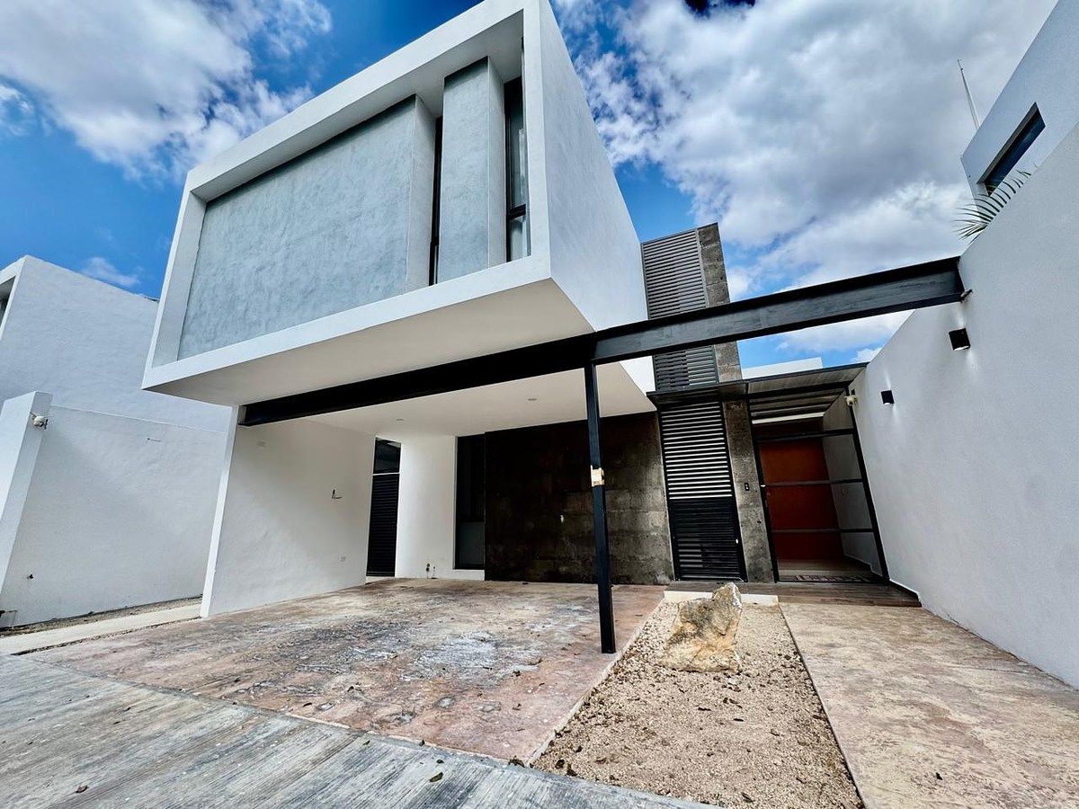 Casa en Renta Amueblada en Praderas del Mayab, con Paneles Solares y Alberca, foto 1 de 16