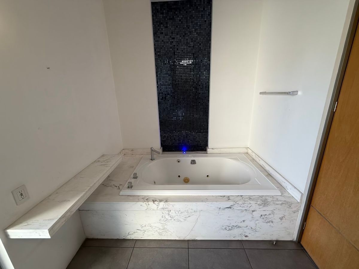 House in Gated Community in Condominio Puerta Plata, Zapopan, photo 13 of 36