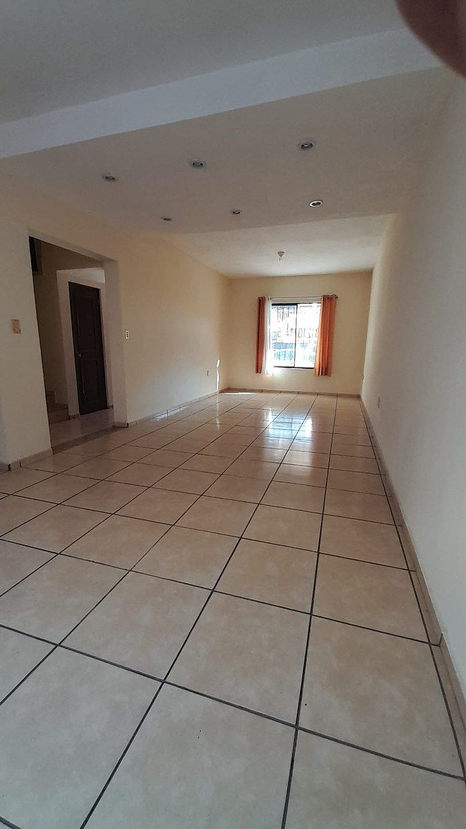 Casa en San Miguel, Villa de Alvarez, foto 4 de 13