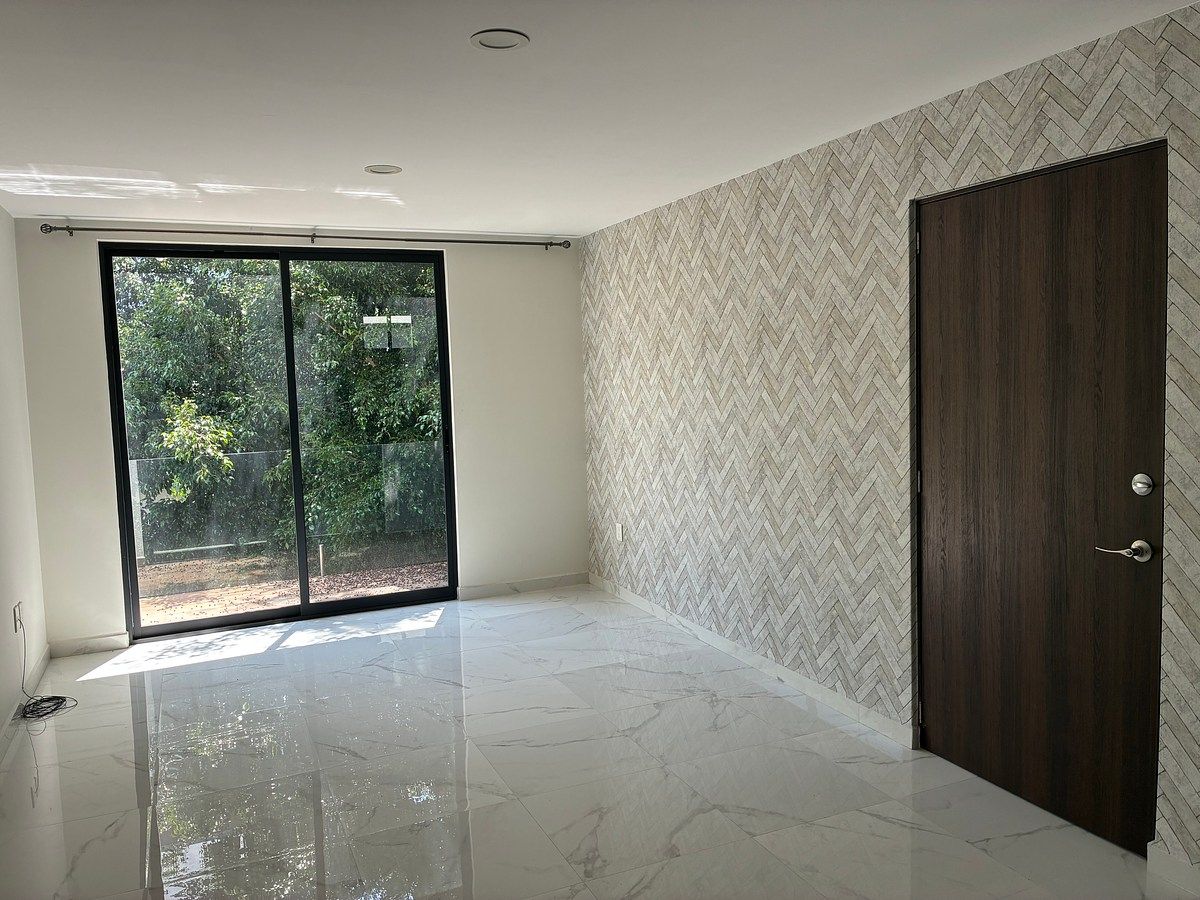 Alugar Apartamento em Nápoles, foto 1 de 17