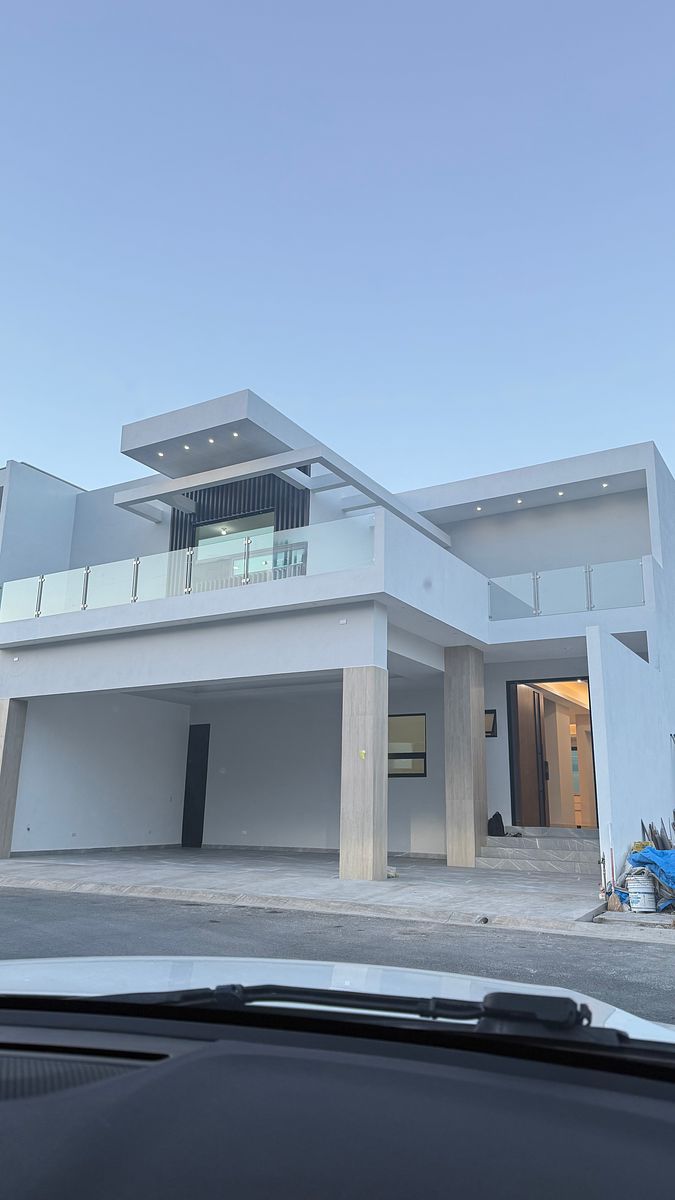 Fachada, foto 1 de 1