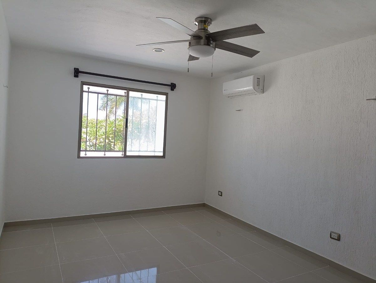 Recamara planta alta, photo 26 of 38
