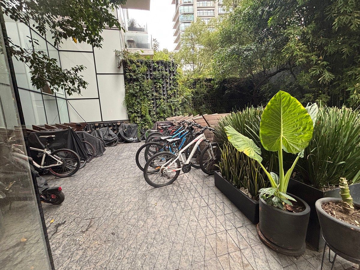 Estacionamiento de bicicletas, foto 27 de 27