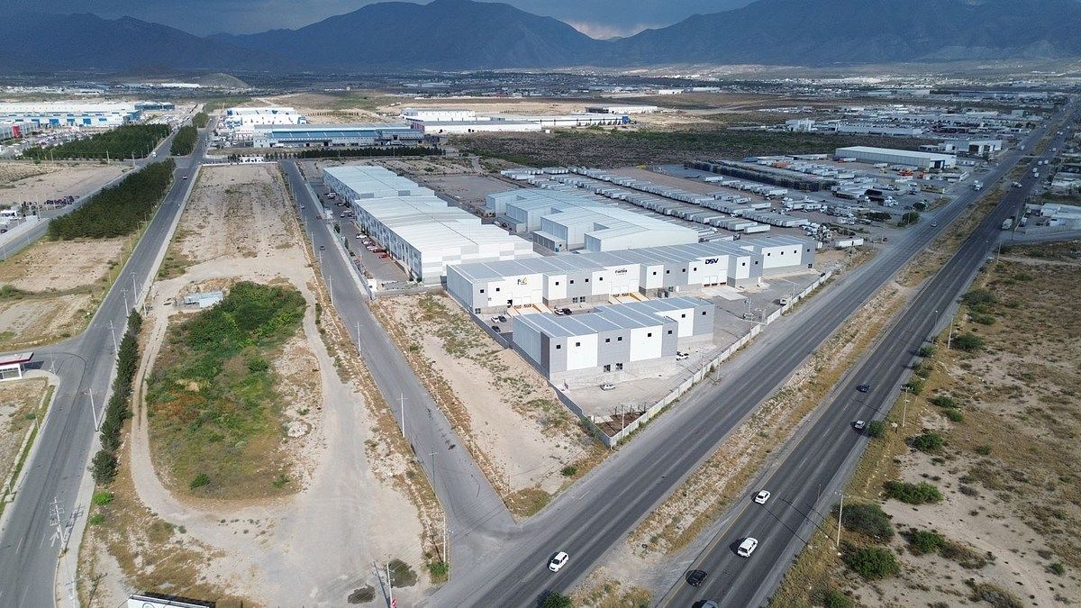 Prédio industrial em Autopista, Arteaga, foto 26 de 28