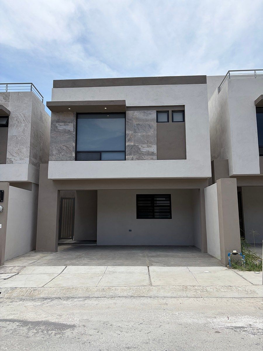 🏡 CASA EN RENTA EN AVIANA ✨, foto 1 de 19