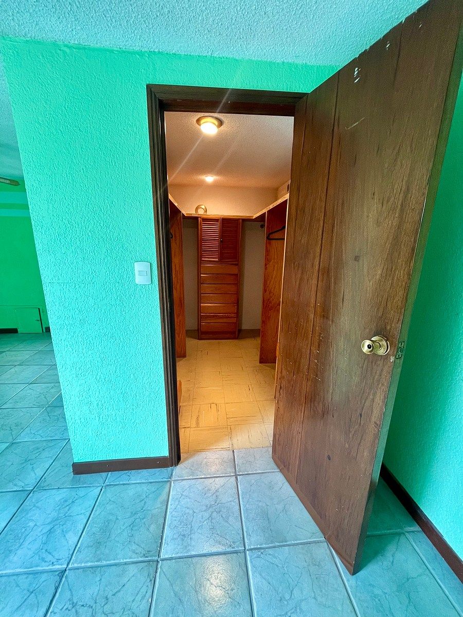 House in Jardines de San Mateo, Naucalpan de Juárez, photo 34 of 40