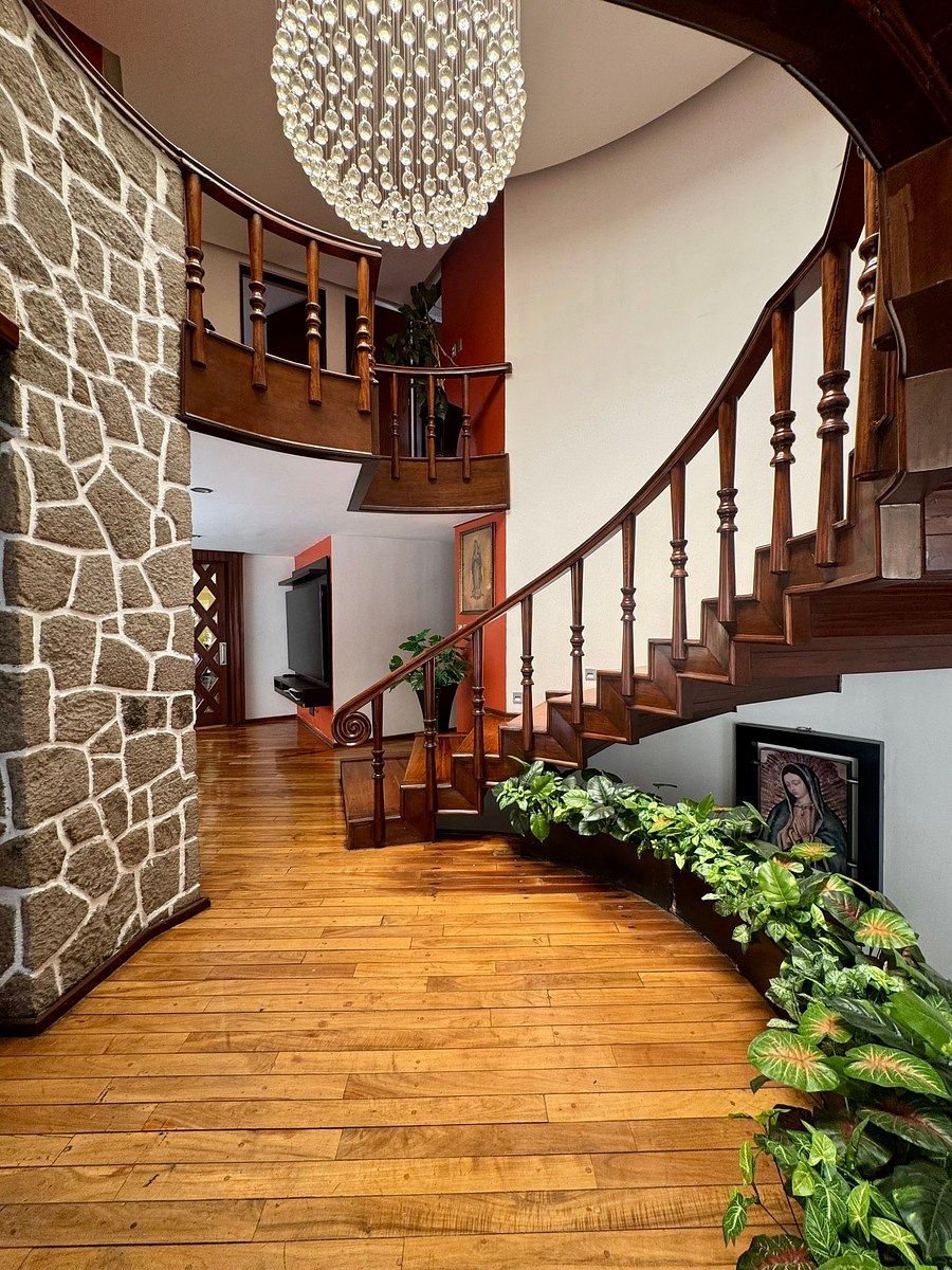 House for Sale in Las Aguilas, photo 1 of 43