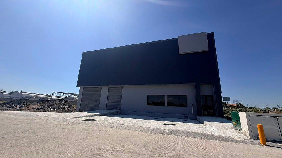 Galpão comercial em Jardines del Capulín, Tlajomulco de Zúñiga, foto 12 de 18