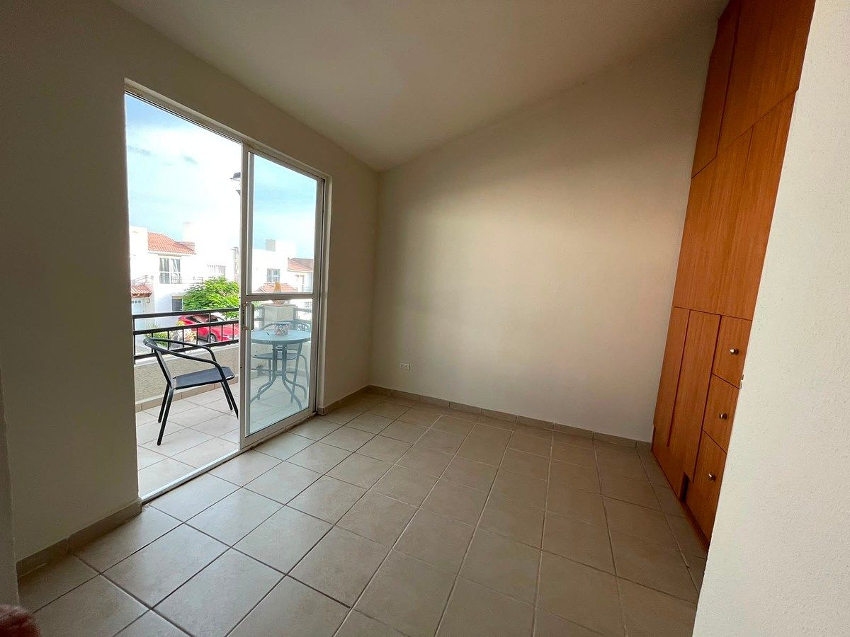 House in Gated Community in Ciudad del Sol, Querétaro, photo 7 of 26