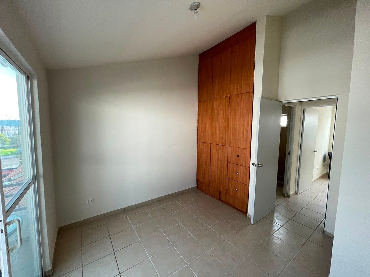 House in Gated Community in Ciudad del Sol, Querétaro, photo 9 of 26