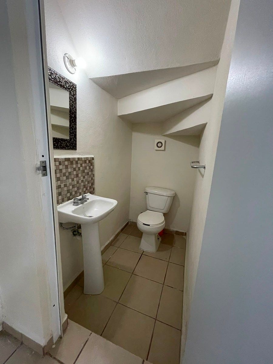 House in Gated Community in Ciudad del Sol, Querétaro, photo 24 of 26