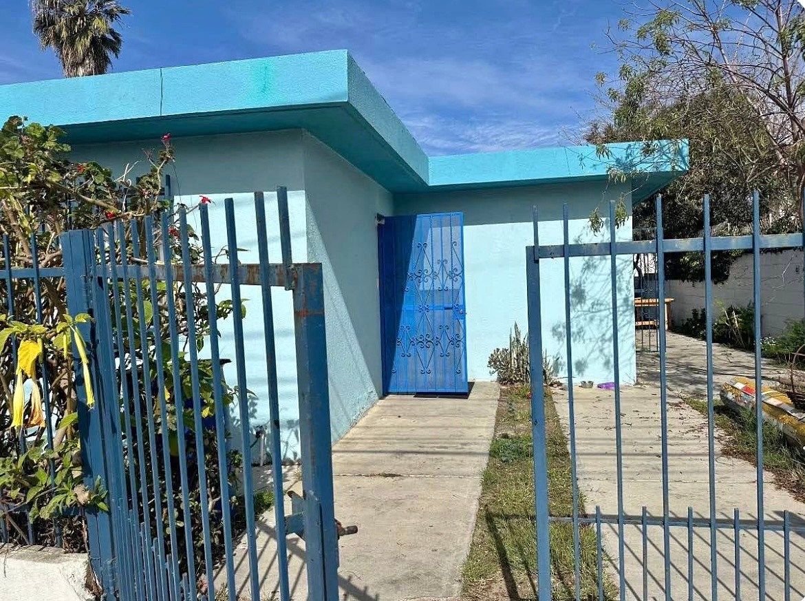 House Beaches of Tijuana $250 K, photo 1 of 16