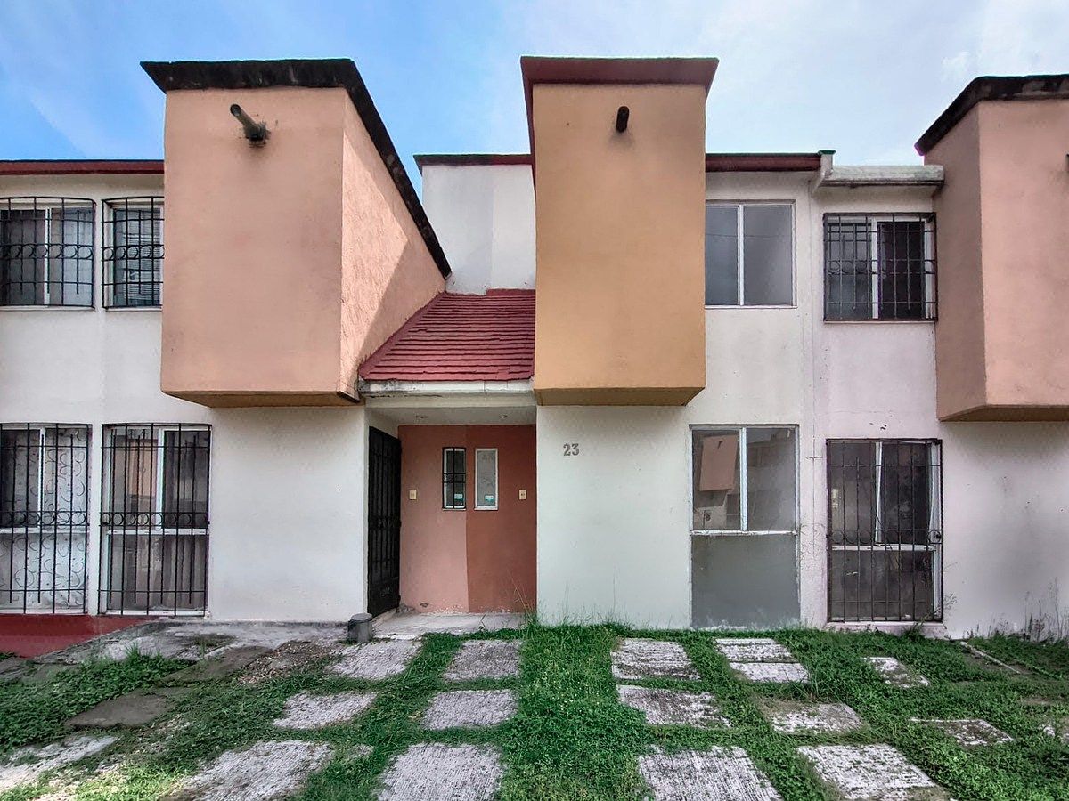 House in Paseos de Xochitepec, 24-hour security and green areas in Xochitepec Mor, photo 1 of 10