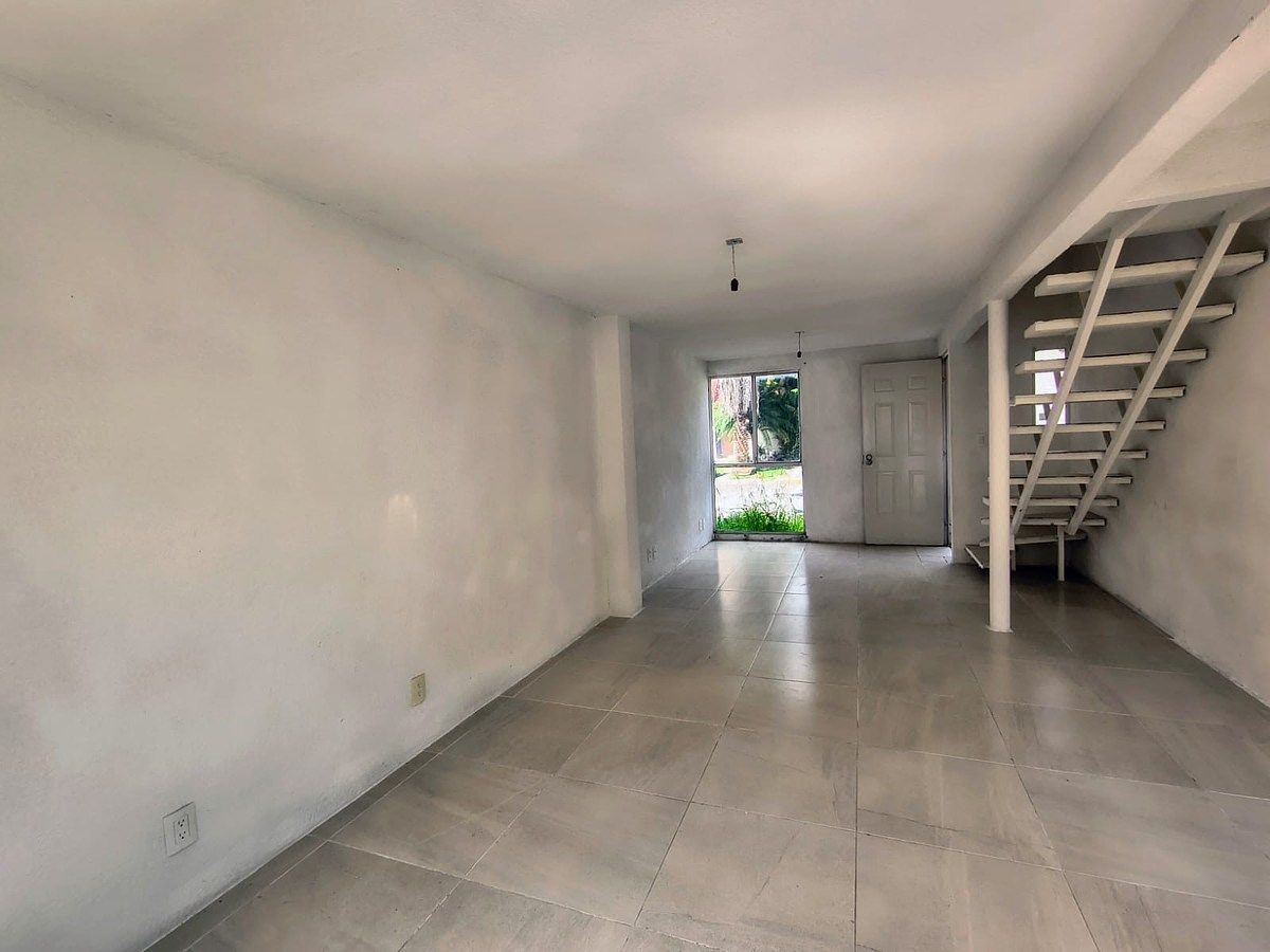 House in Gated Community in Paseos de Xochitepec, Xochitepec, photo 3 of 10