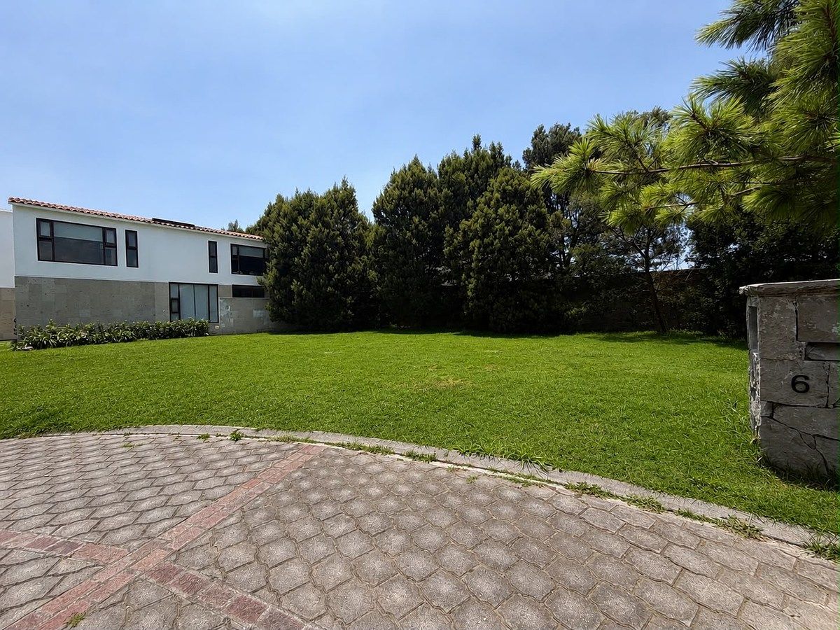 Land for sale in Condado del Valle section Villa Lago, photo 1 of 10
