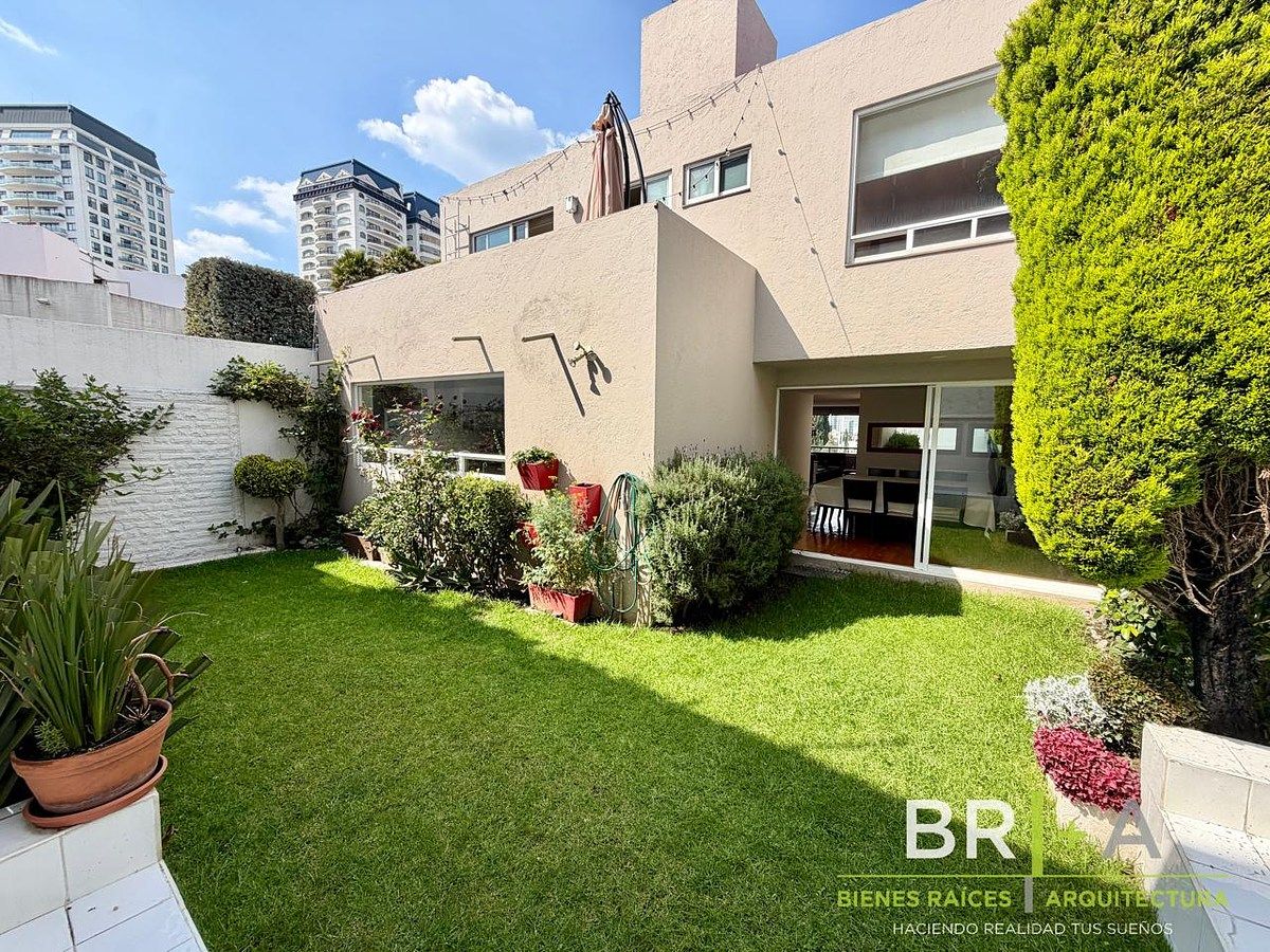 Casa para alugar em Interlomas, rua fechada, foto 1 de 37