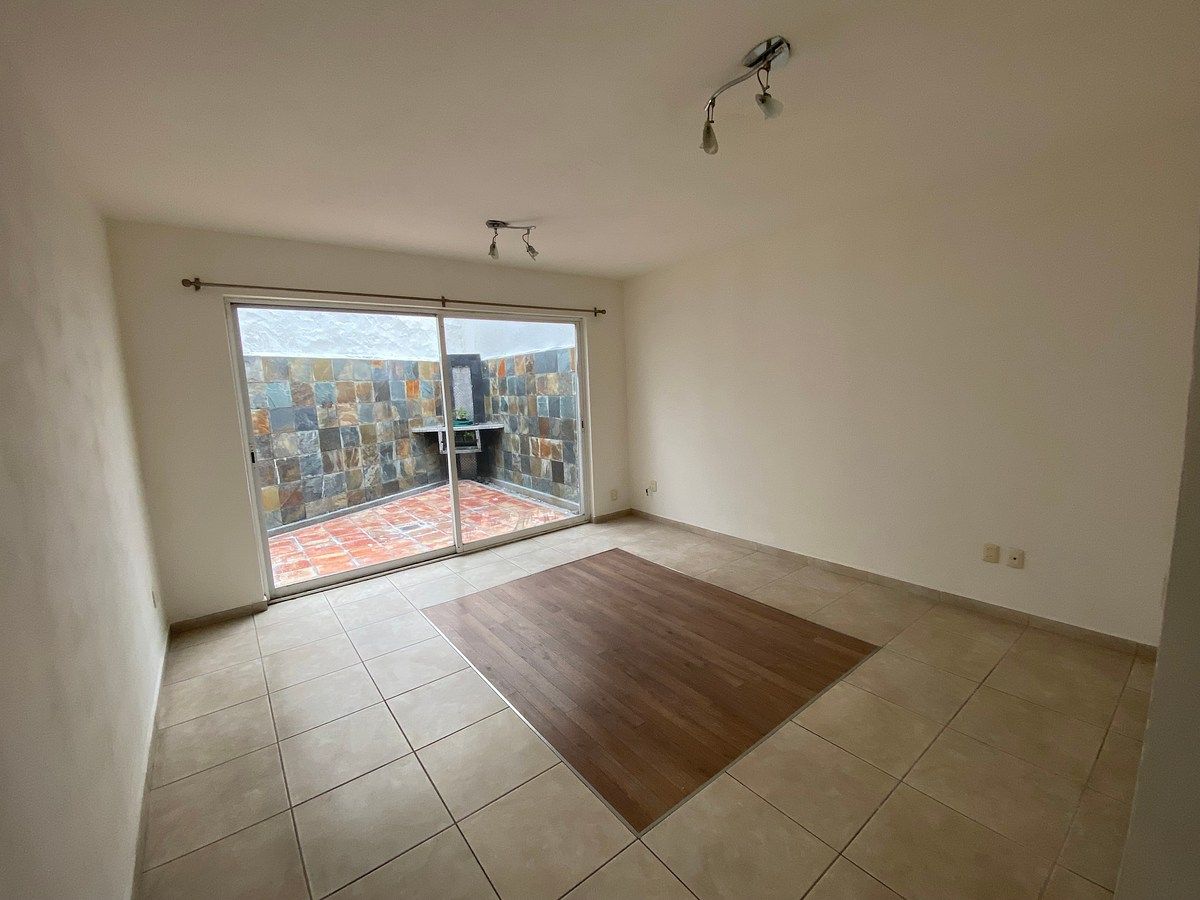 Sala, terraza asador, foto 9 de 45