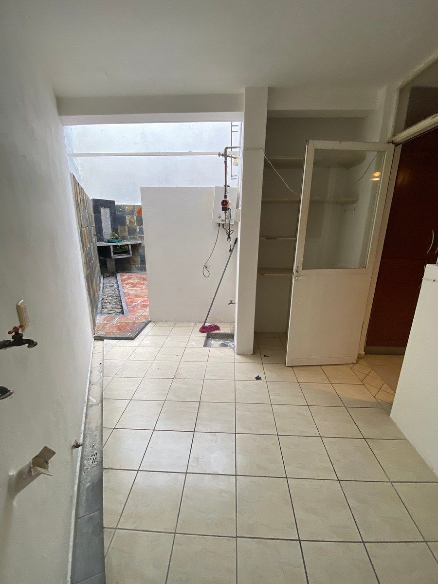Patio se comunica con terraza sala , asador, foto 18 de 45
