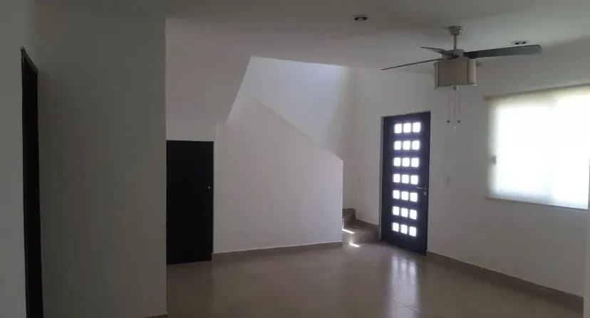 Casa en Lomas de las Flores II, Campeche, foto 3 de 11