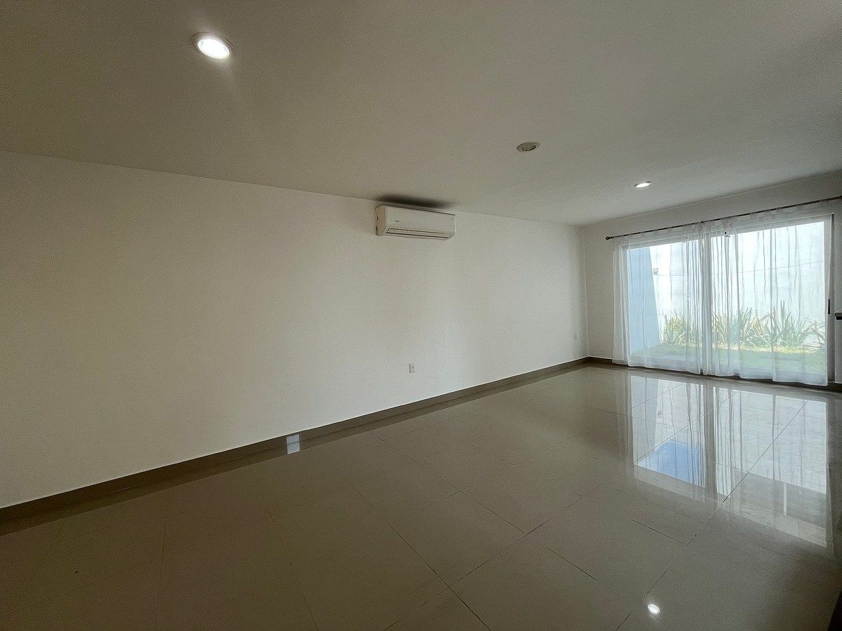 Casa en Jardines de las Flores, Tuxtla Gutiérrez, foto 3 de 34
