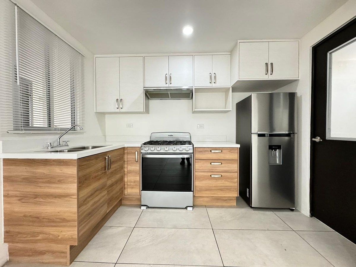Apartment in Colinas de California, Tijuana, photo 4 of 21