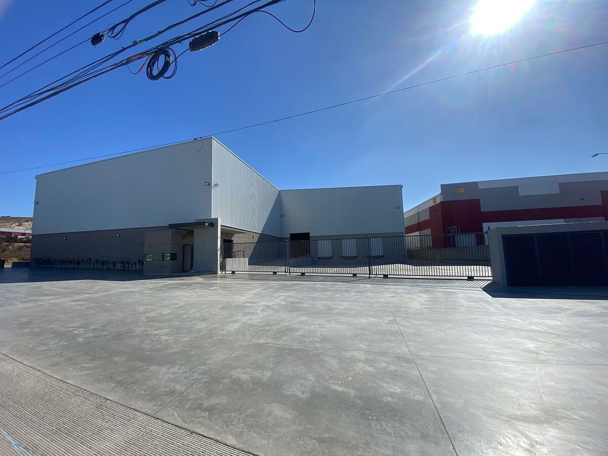 Commercial Storage Unit in El Florido 1ra. Sección, Tijuana, photo 24 of 26