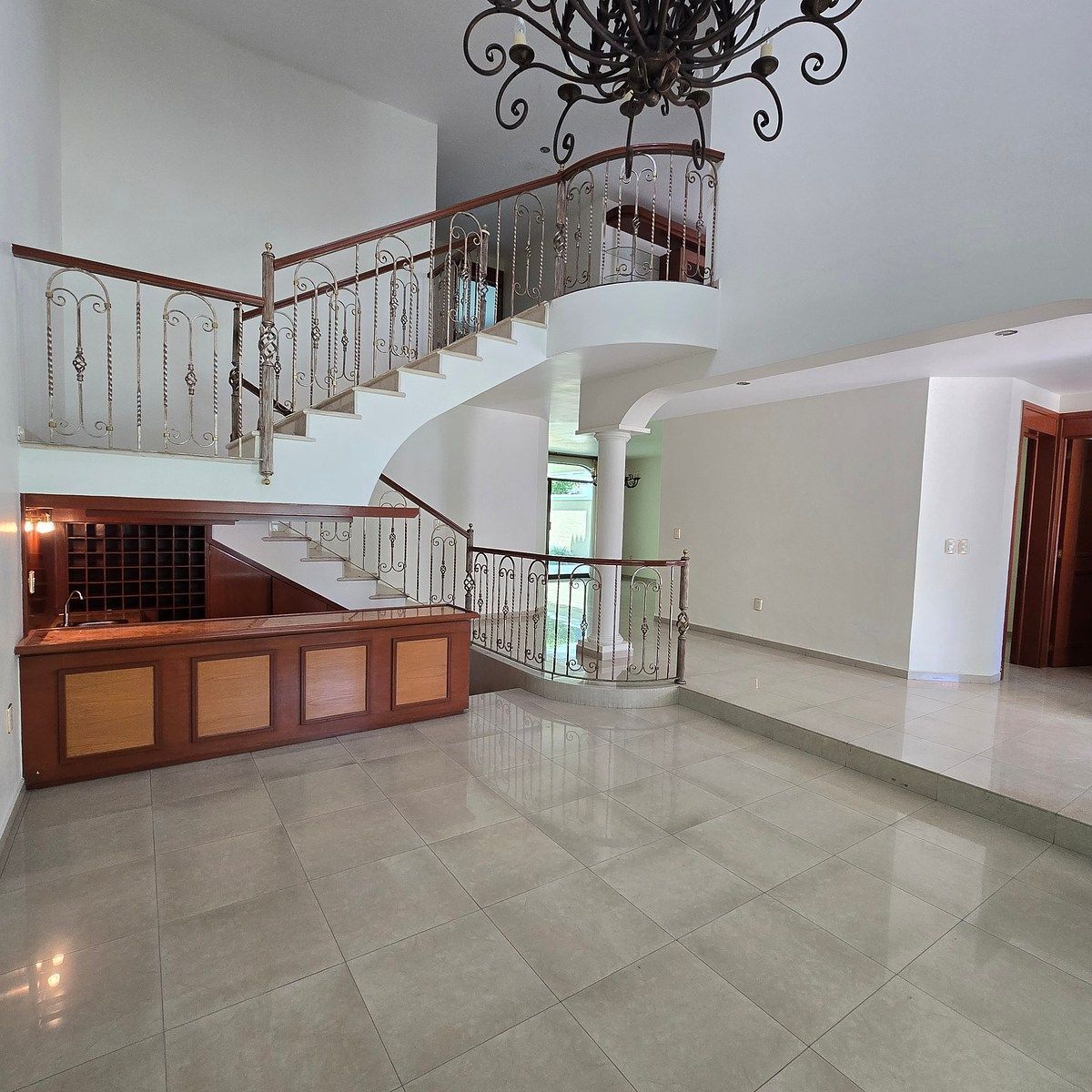 Casa en Valle Real, Zapopan, foto 3 de 16
