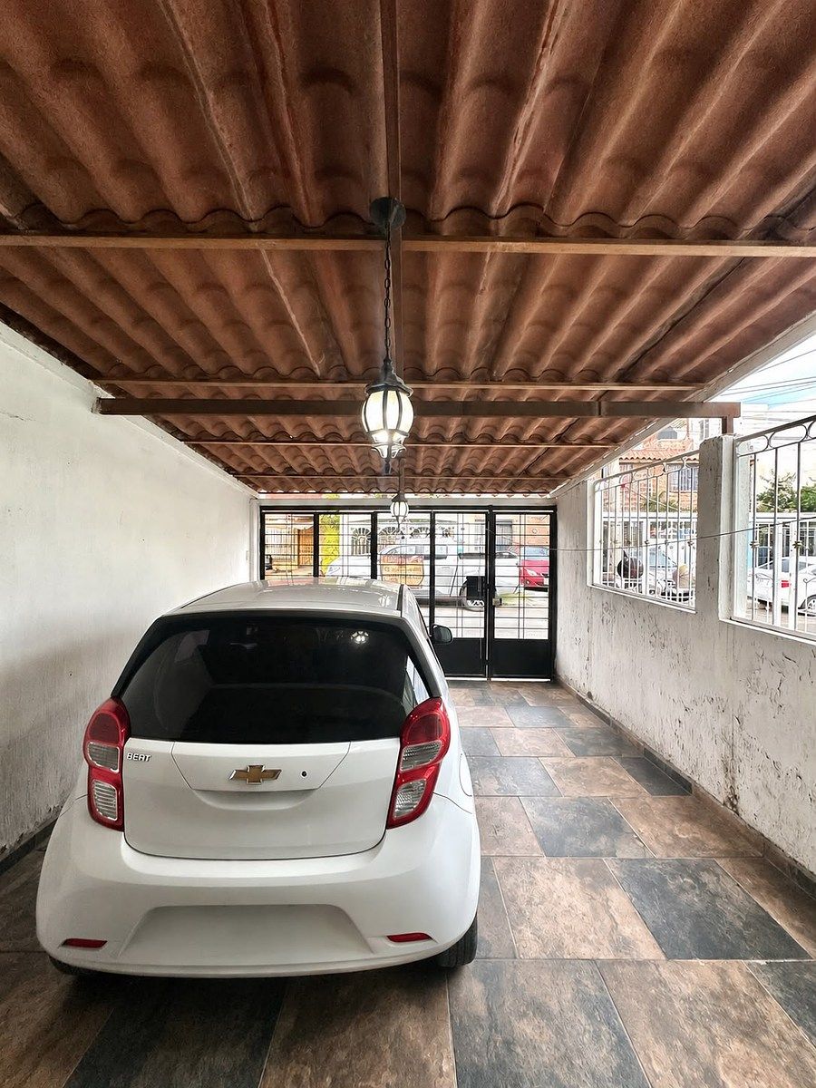 Casa en Misión Del Bosque, Zapopan, foto 2 de 24
