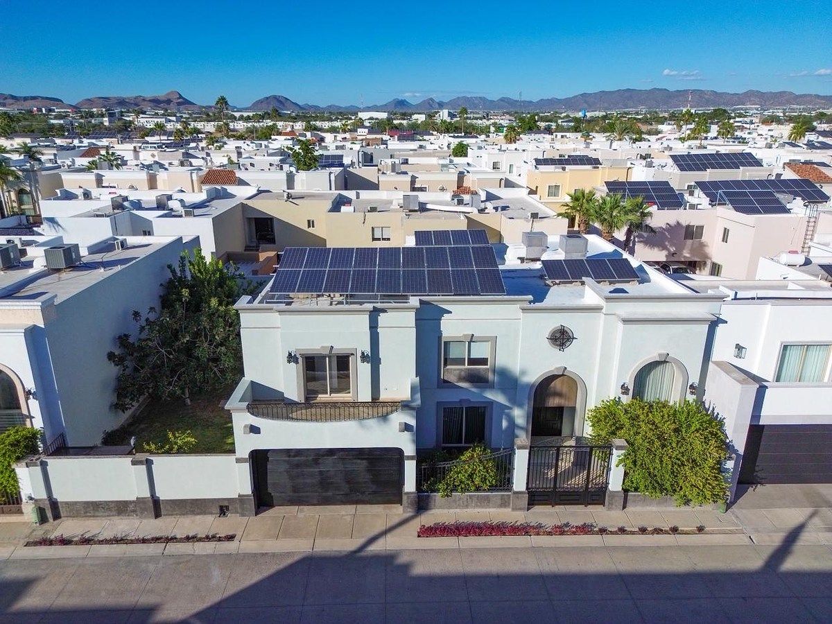CASA EN VENTA EN LA RIOJA PONIENTE EN HERMOSILLO,SONORA, foto 1 de 20