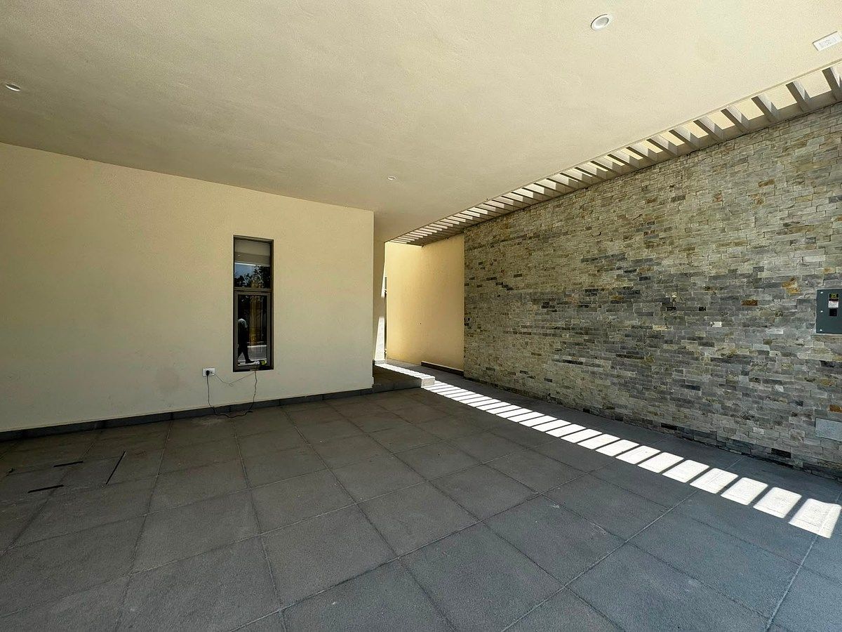 House in Las Huertas, Santiago, photo 2 of 15