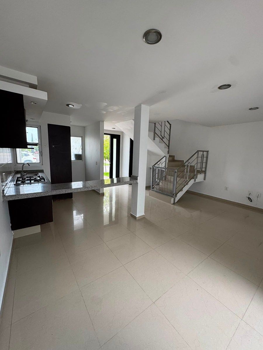 Casa em La Moraleja, Zapopan, foto 17 de 38