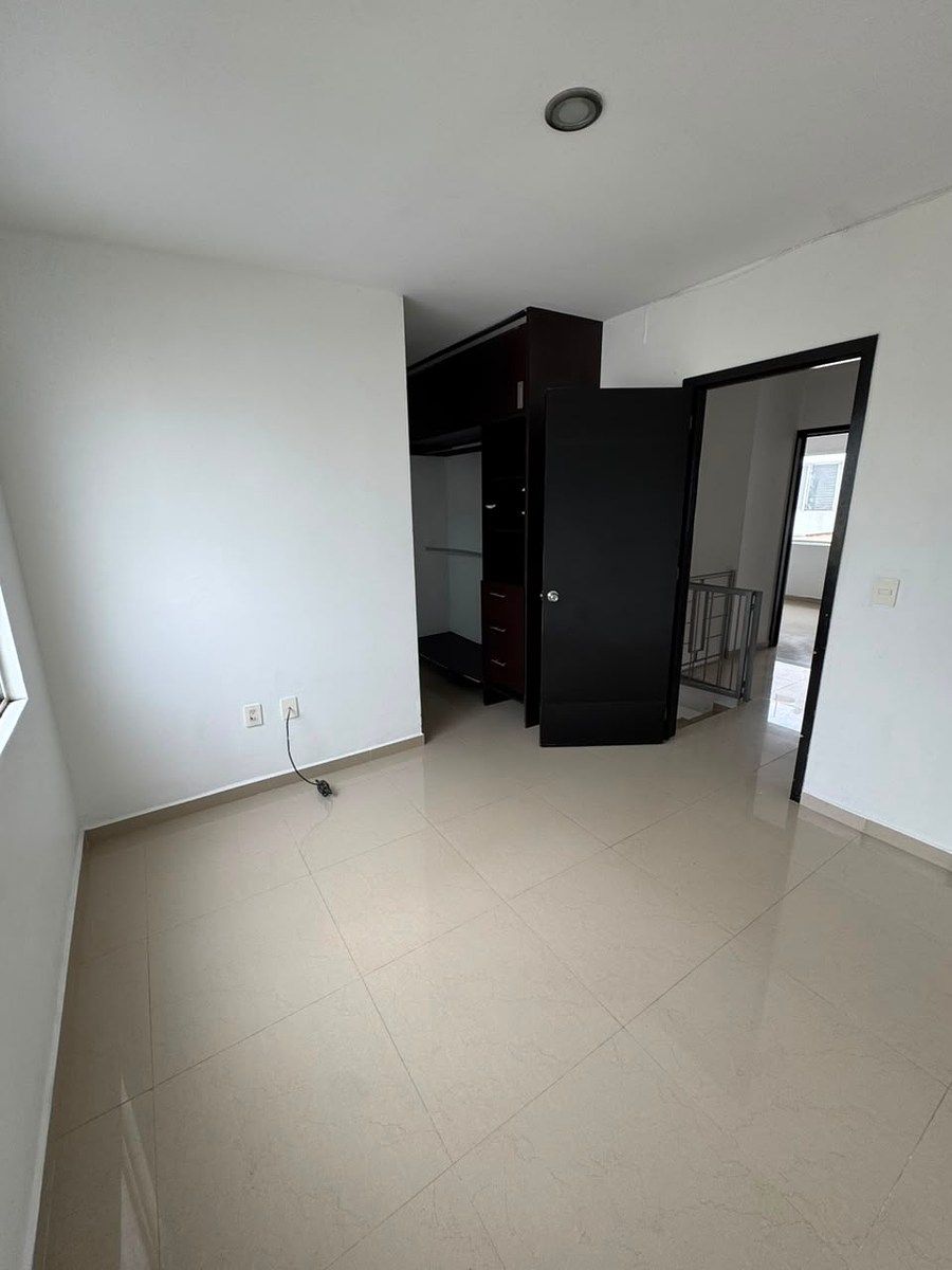 Casa em La Moraleja, Zapopan, foto 30 de 38