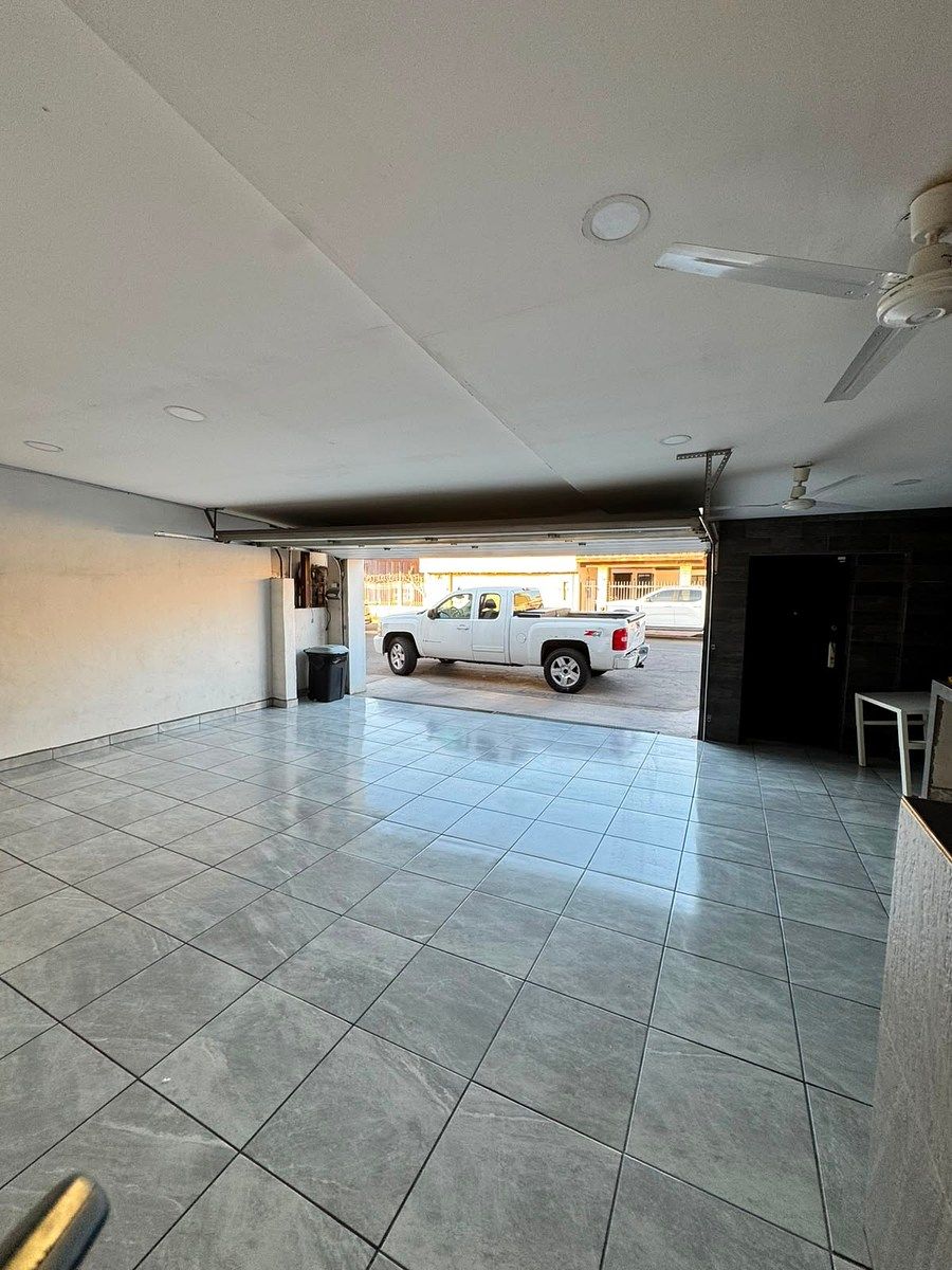 House in Residencial Hípico, Mexicali, photo 2 of 22