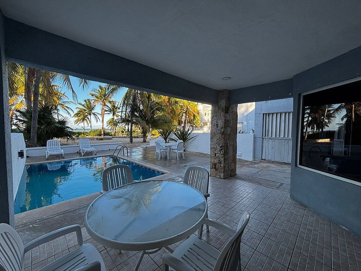 Villa en San Bruno, Dzemul, foto 2 de 12
