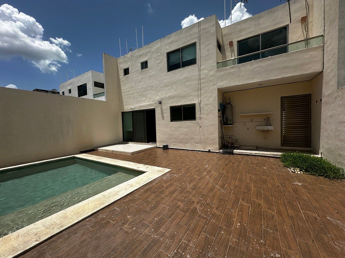 House in Francisco de Montejo, Mérida, photo 2 of 15