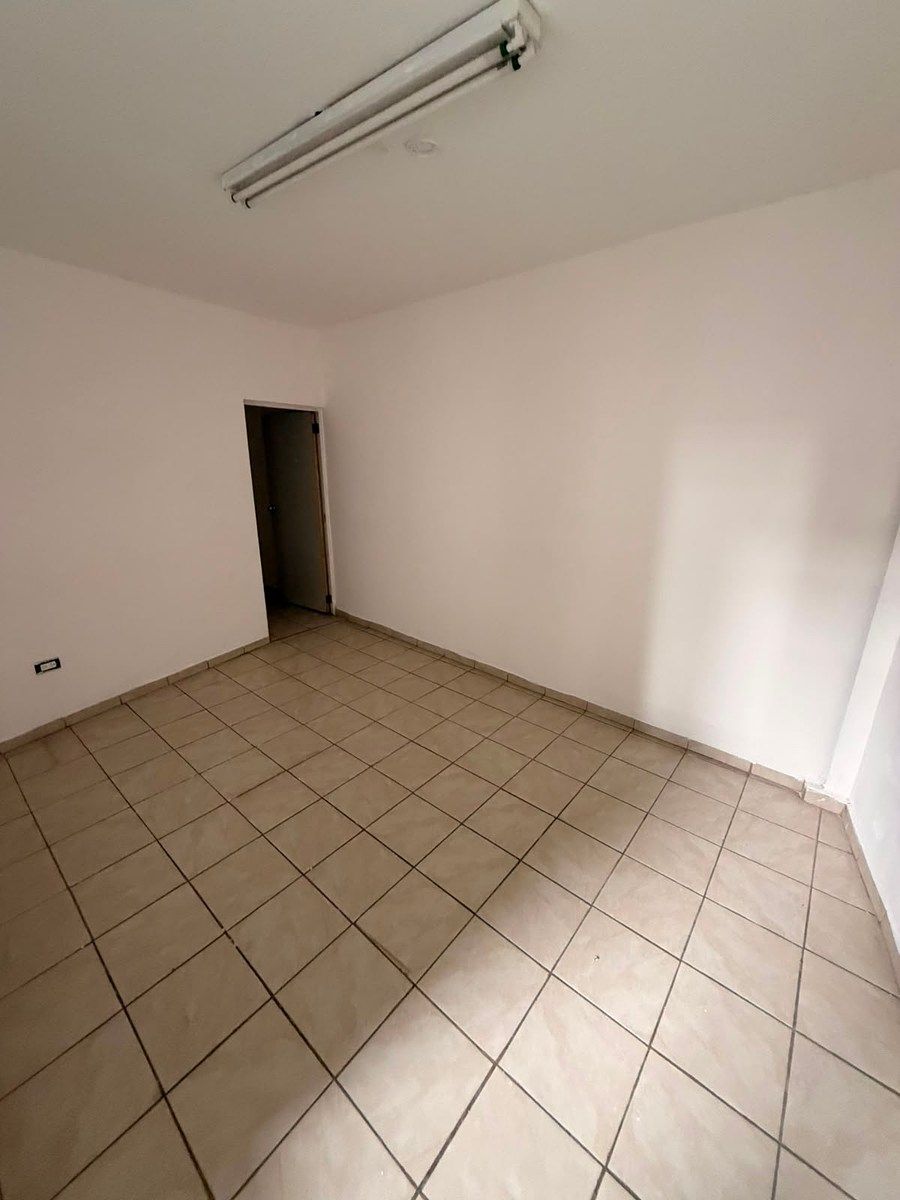 Bodega comercial en Central de Carga, San Nicolás de los Garza, foto 9 de 13