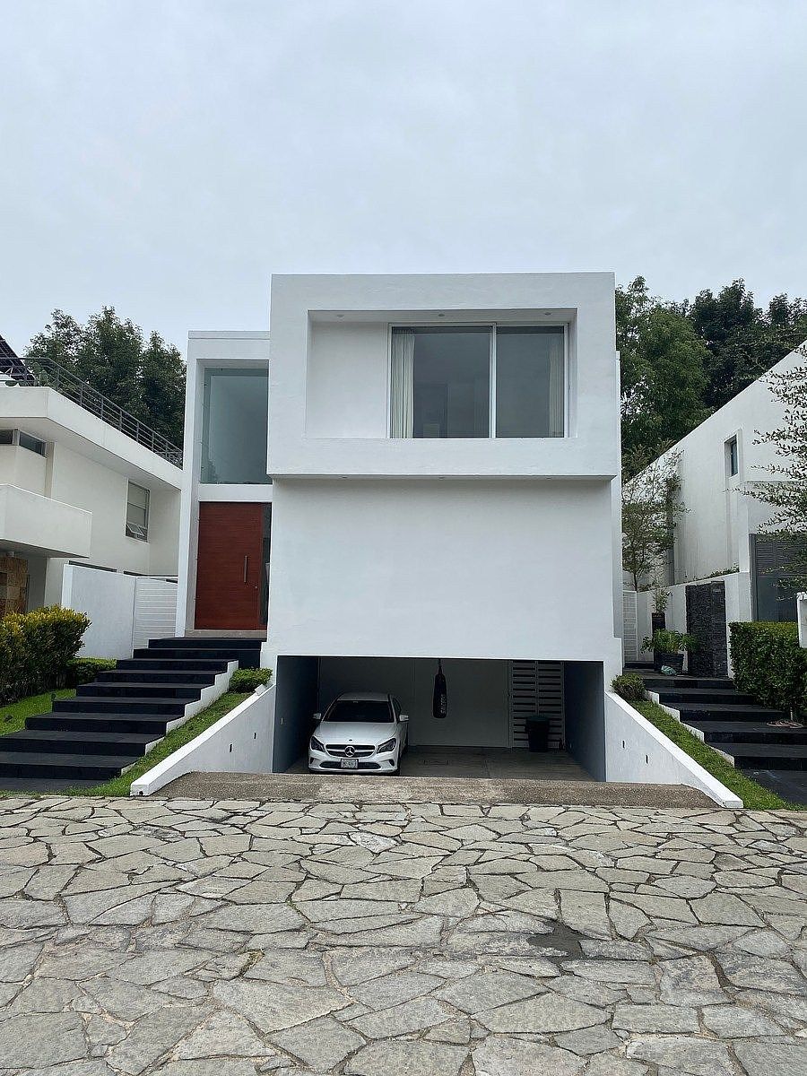 Beautiful House for Sale in Arauca I, Zona Real, photo 1 of 36