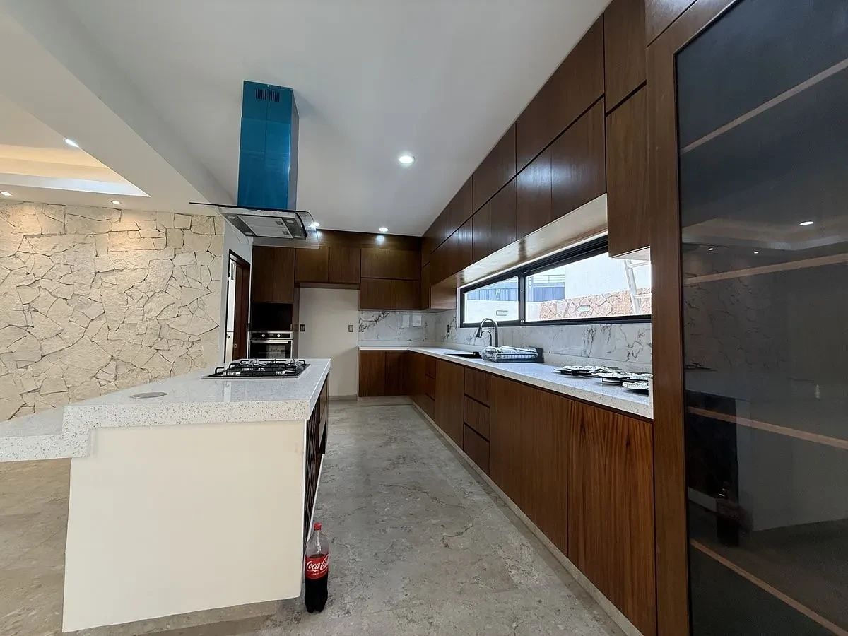Casa em Las Palmas, Medellín, foto 11 de 36