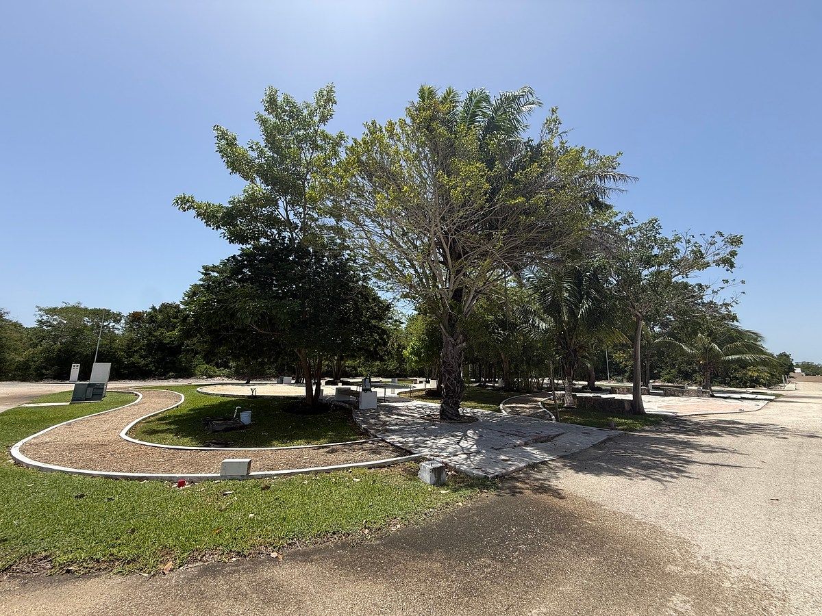 Lot in Paraíso, Mérida, photo 3 of 11