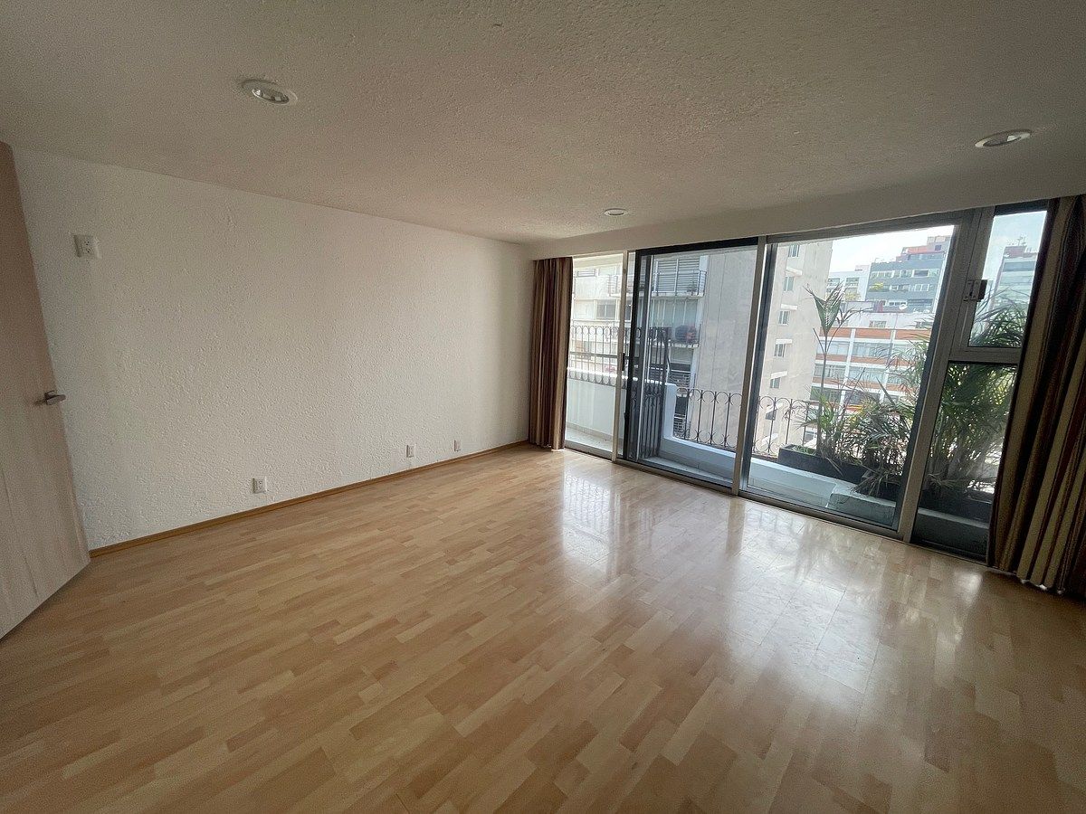 Apartment in Polanco V Sección, Miguel Hidalgo, photo 8 of 16